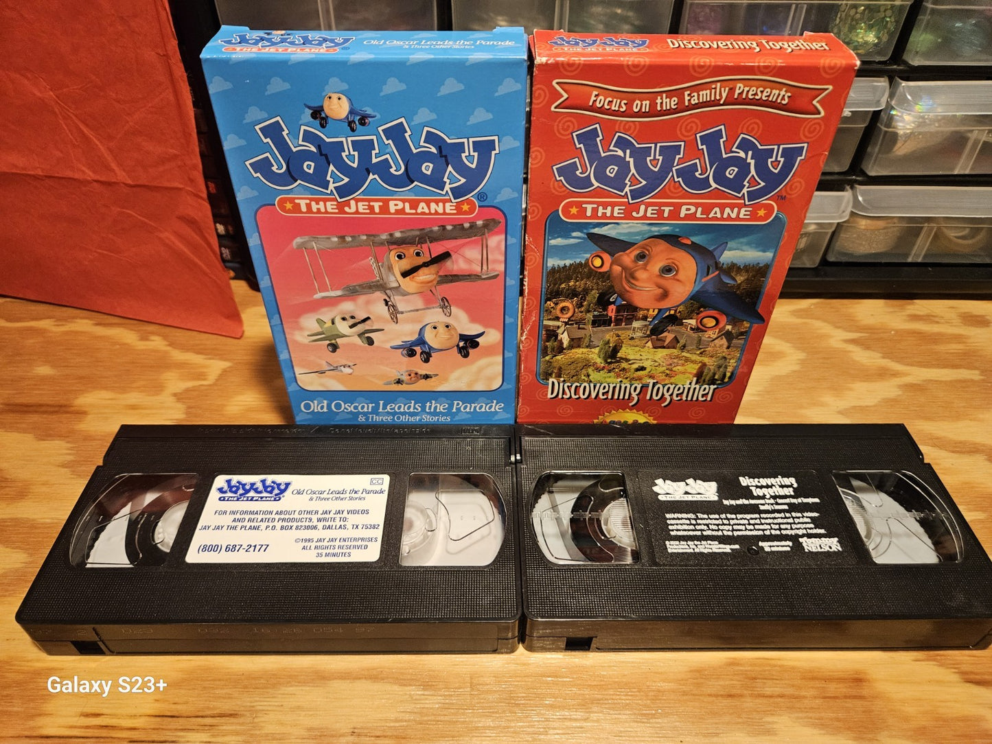 Jay Jay The Jet Plane VHS - Discovering Together, Old Oscar Leads The Parade