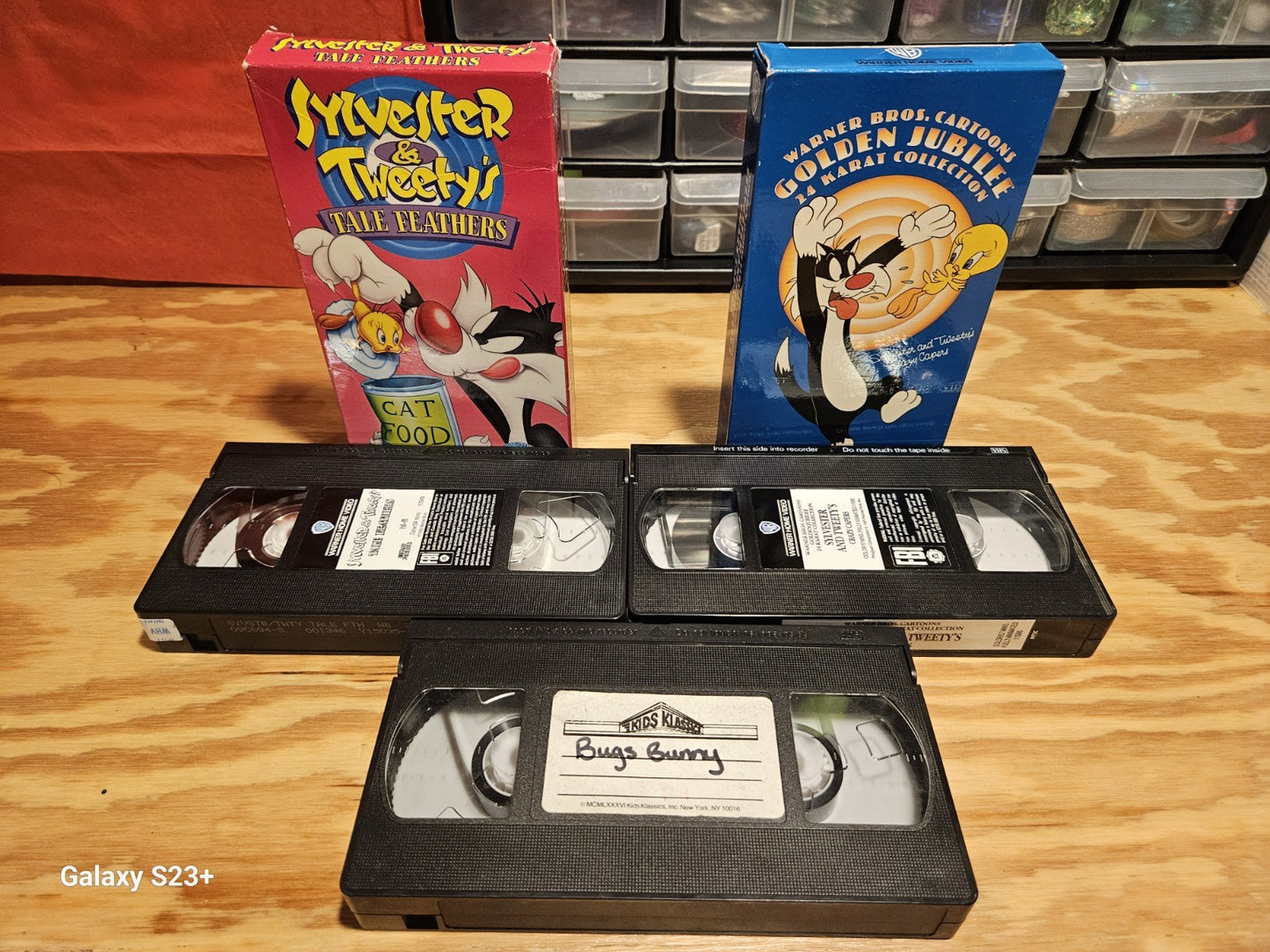 Looney Tunes VHS Lot Bugs Bunny, Taz Sylvester, Tweety, Halloween, Warner Bros