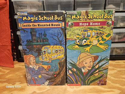 Magic School Bus VHS Lot - Busasaurus, Web, Haunted House, Hops Home, Scholastic
