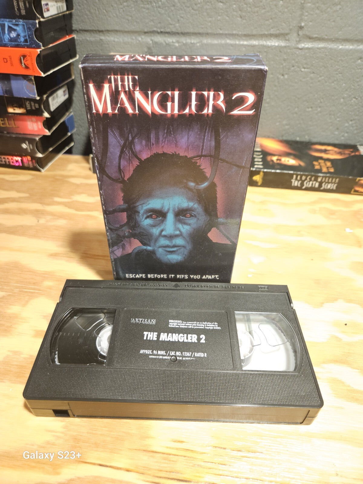 The Mangler 2 VHS, 2001, Artisan, Banana Brothers. Horror. Swain, Bergeron. 