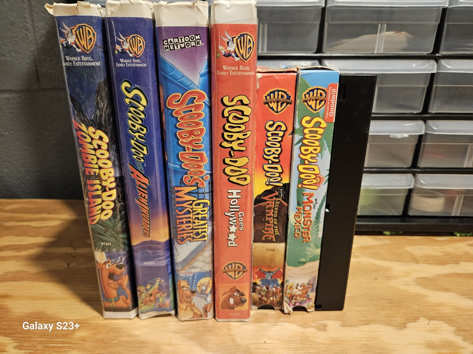 Scooby Doo VHS SM LOT, Zombie Alien Vampire Hanna Barbera Cartoon Network Warner