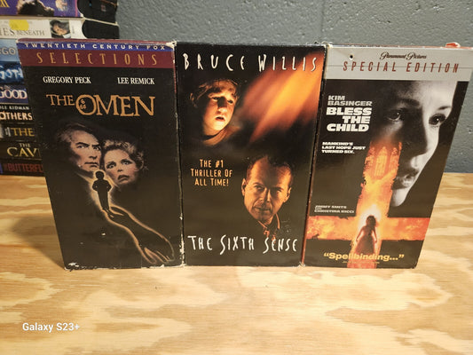 VHS Horror Lot- The Omen, The Sixth Sense, Bless The Child 