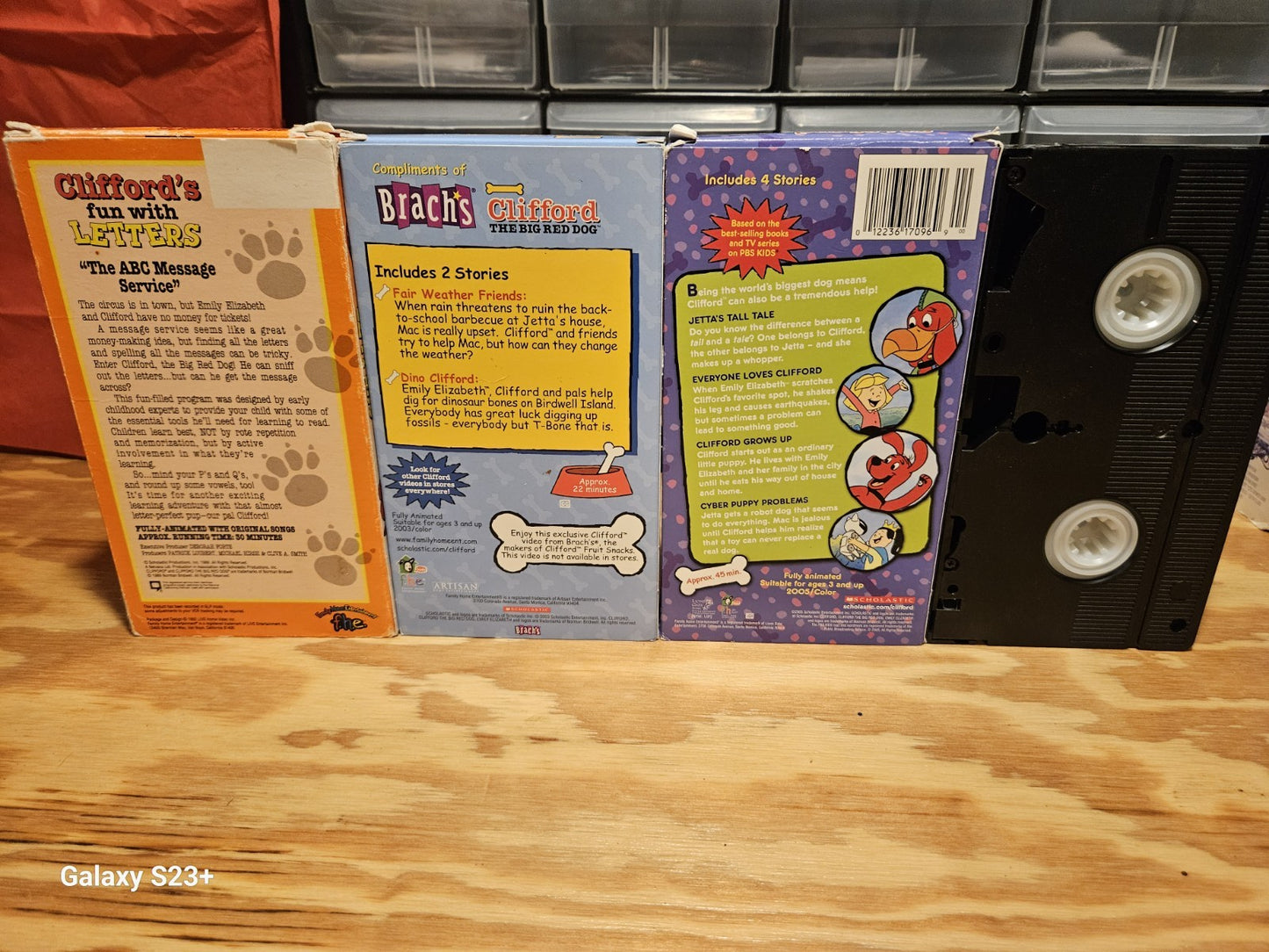 Clifford The Big Red Dog VHS Lot - Letters, Friends, Everyone, F.H.E, Scholastic