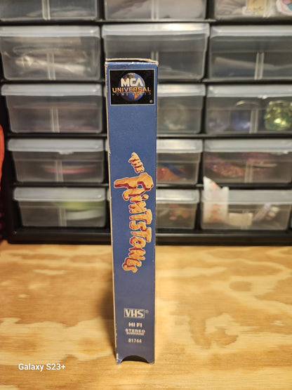 The Flintstones VHS John Goodman, Rosie O'Donnell, MCA Universal 
