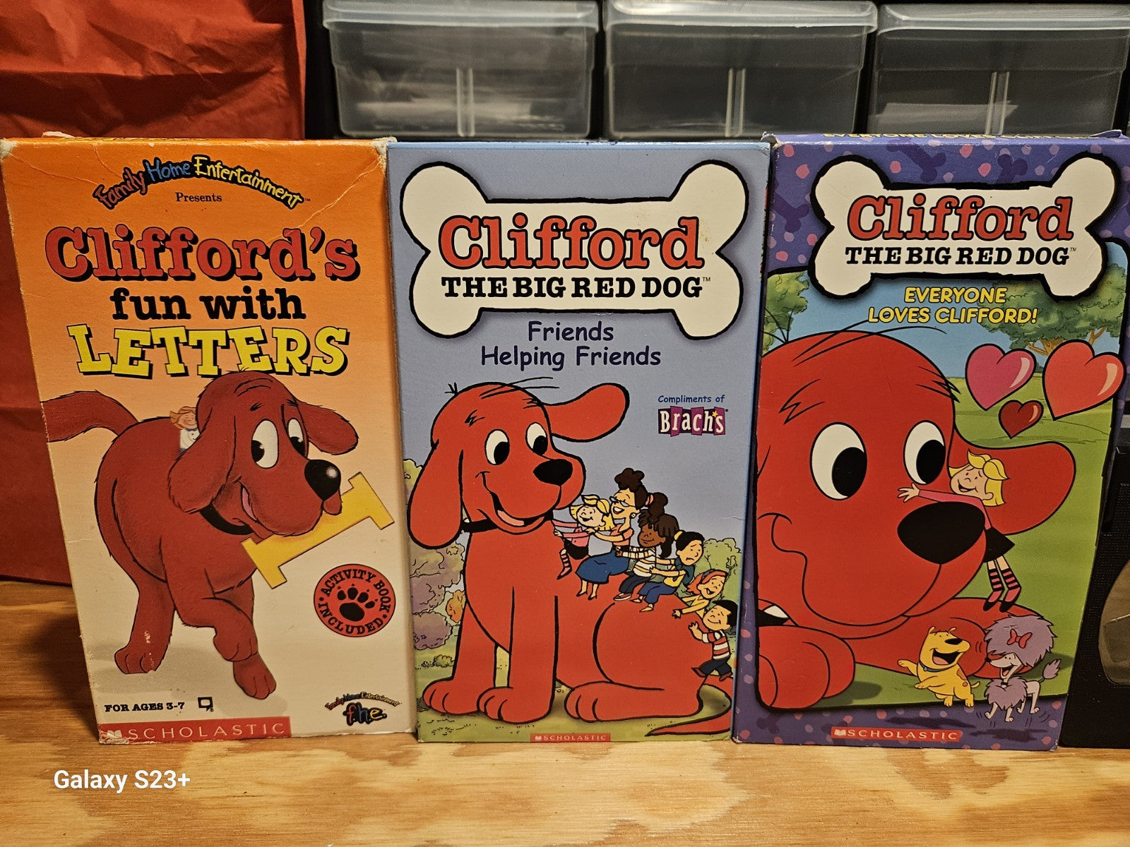 Clifford The Big Red Dog VHS Lot - Letters, Friends, Everyone, F.H.E, Scholastic