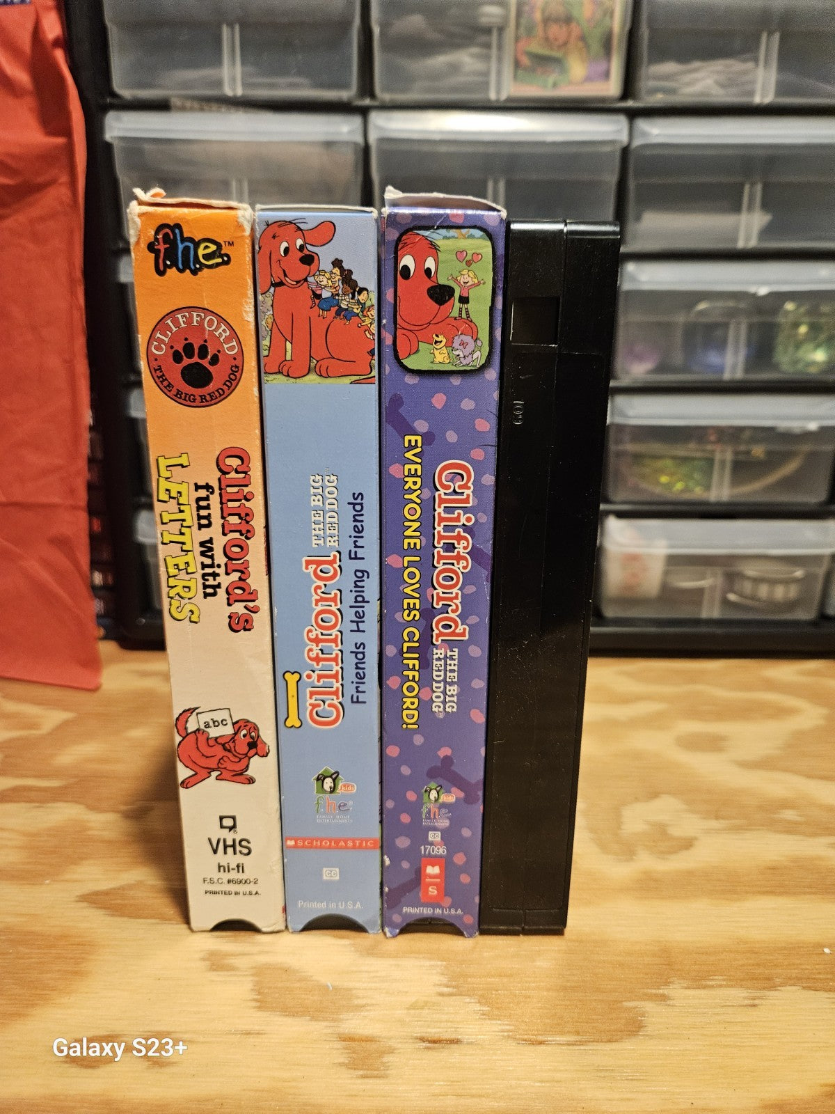 Clifford The Big Red Dog VHS Lot - Letters, Friends, Everyone, F.H.E, Scholastic