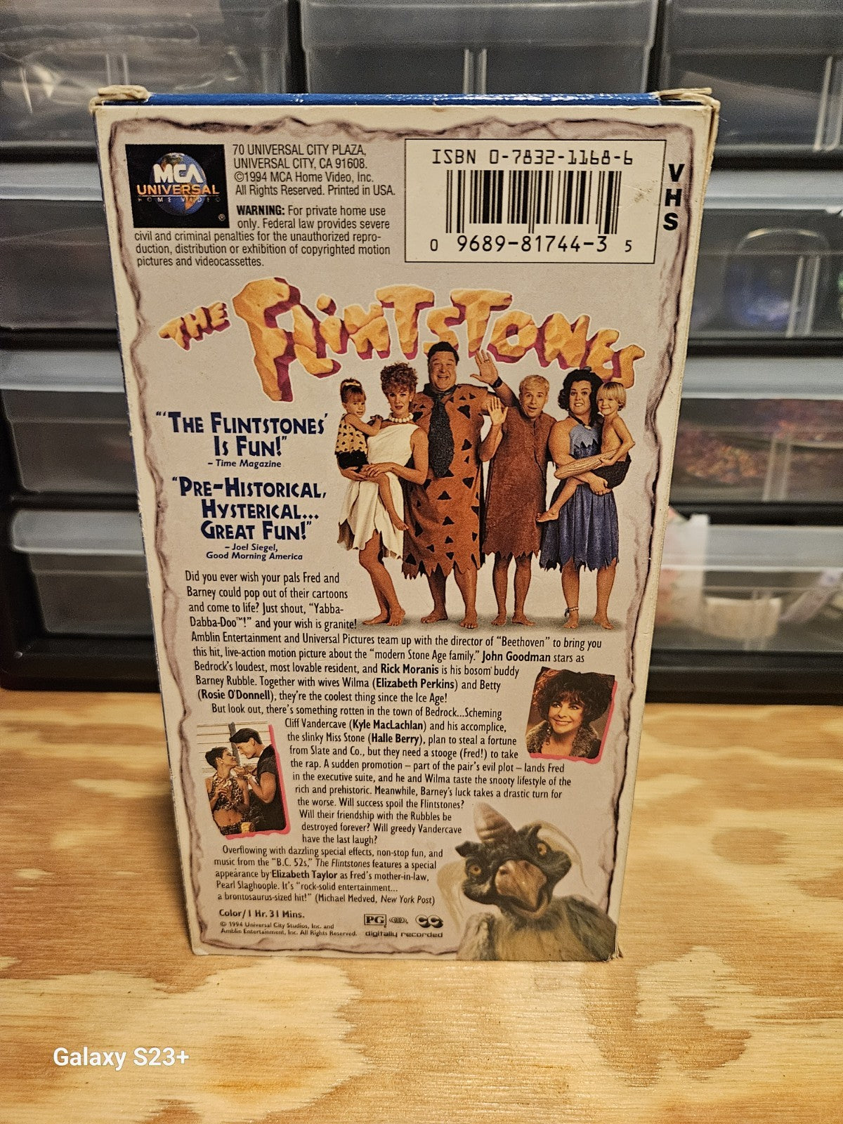 The Flintstones VHS John Goodman, Rosie O'Donnell, MCA Universal 