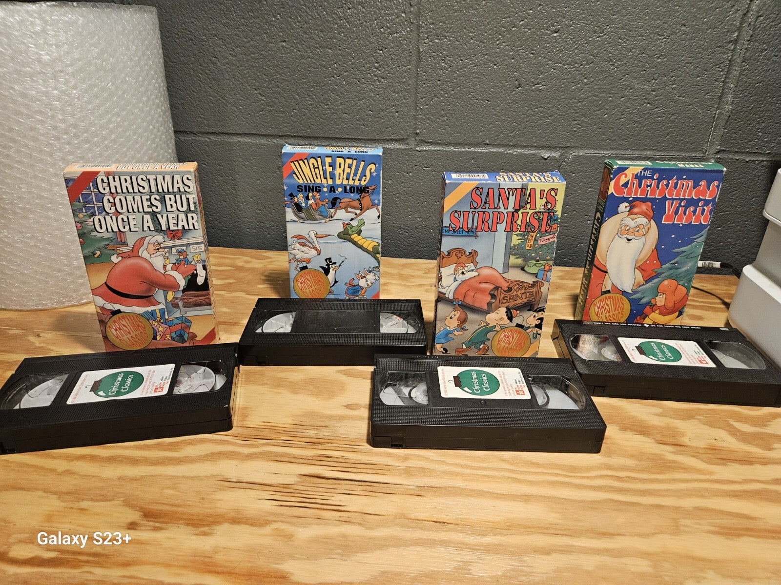 Christmas Classics Series VHS Alpha Video Distributors. Santa, Jingle Bells