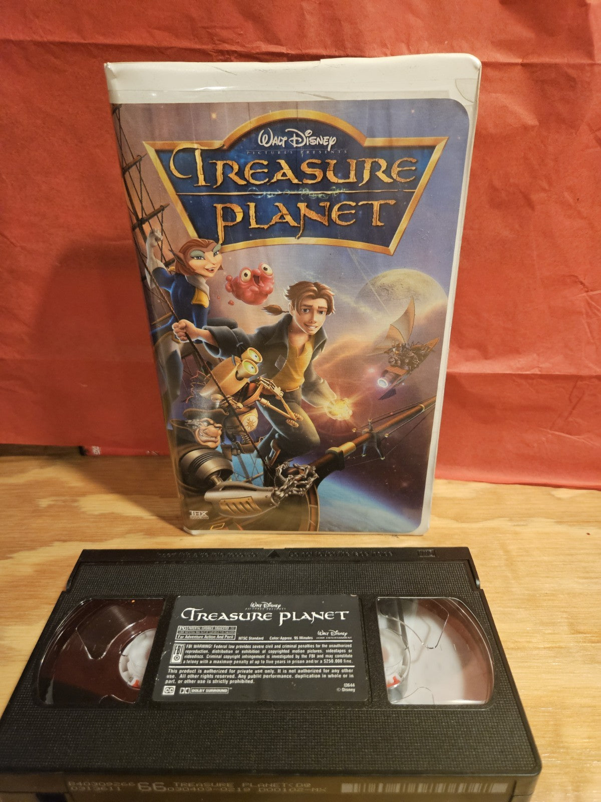 Walt Disney Treasure Planet 2003 VHS, Animated Family Movie, Thompson, Short