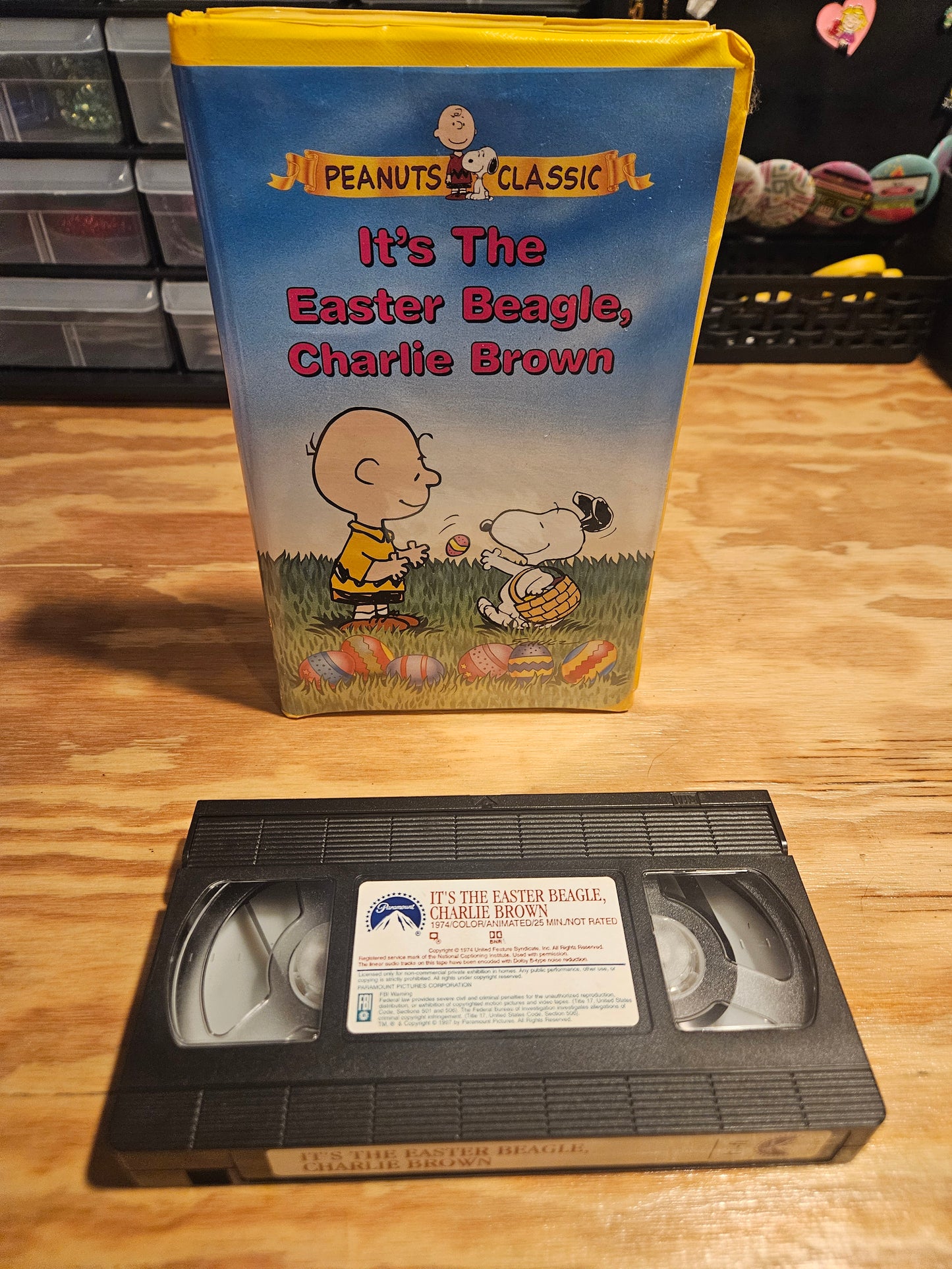 It's The Easter Beagle Charlie Brown VHS, Peanuts Classics