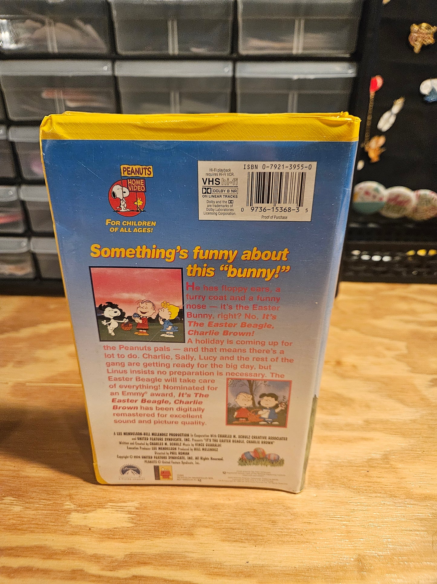 It's The Easter Beagle Charlie Brown VHS, Peanuts Classics