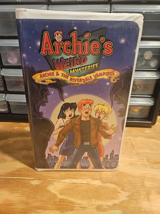 Archie's Weird Mysteries - Archie and the Riverdale Vampires VHS