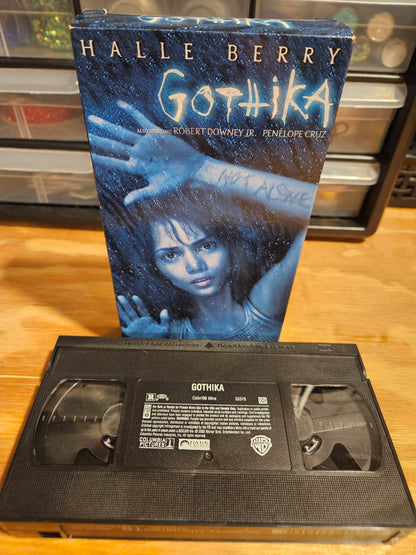 Gothika VHS, Horror/Suspense, Halle Berry, Robert Downey Jr., Penelope Cruz