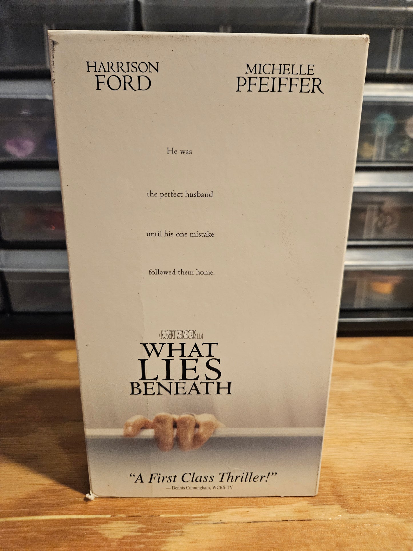 What Lies Beneath VHS, Horror/Thriller, Harrison Ford, Michelle Pfeiffer