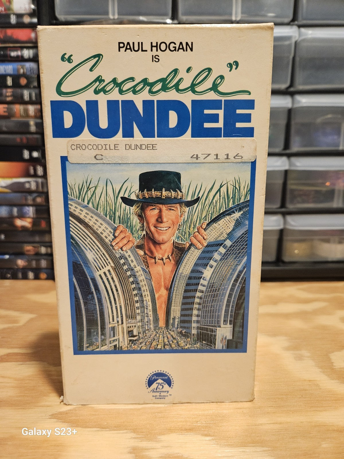 Crocodile Dundee & Crocodile Dundee in Los Angeles VHS Set Paul Hogan, Paramount